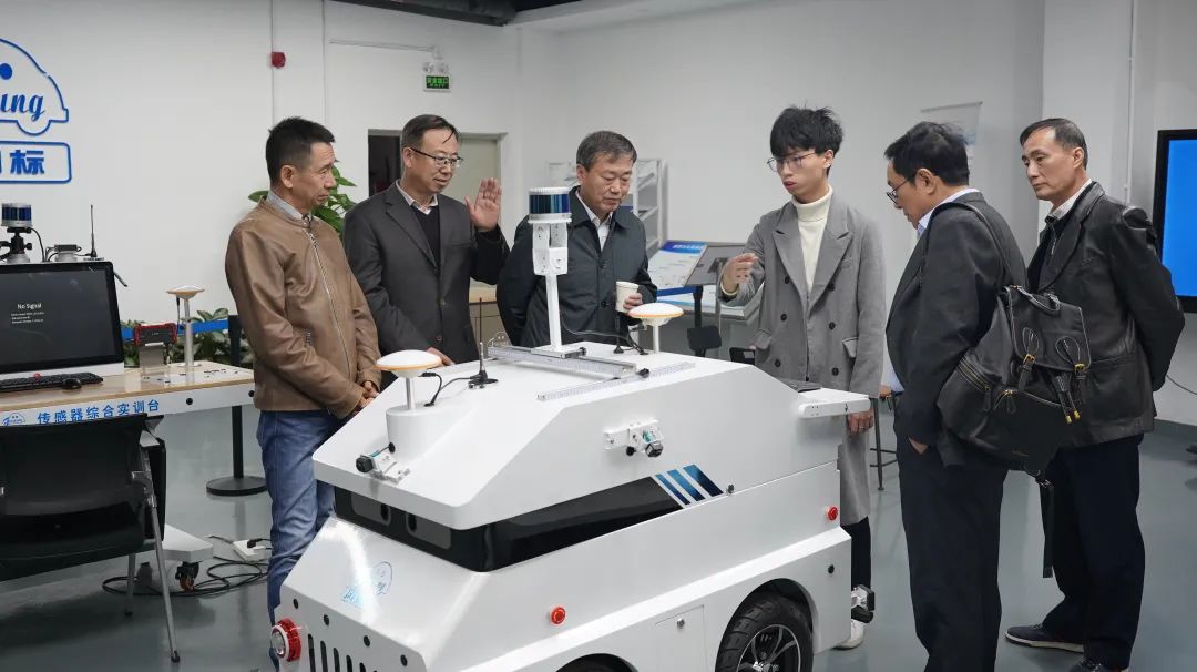 深圳風向標教育資源股份有限公司 深圳風向標教育資源股份有限公司