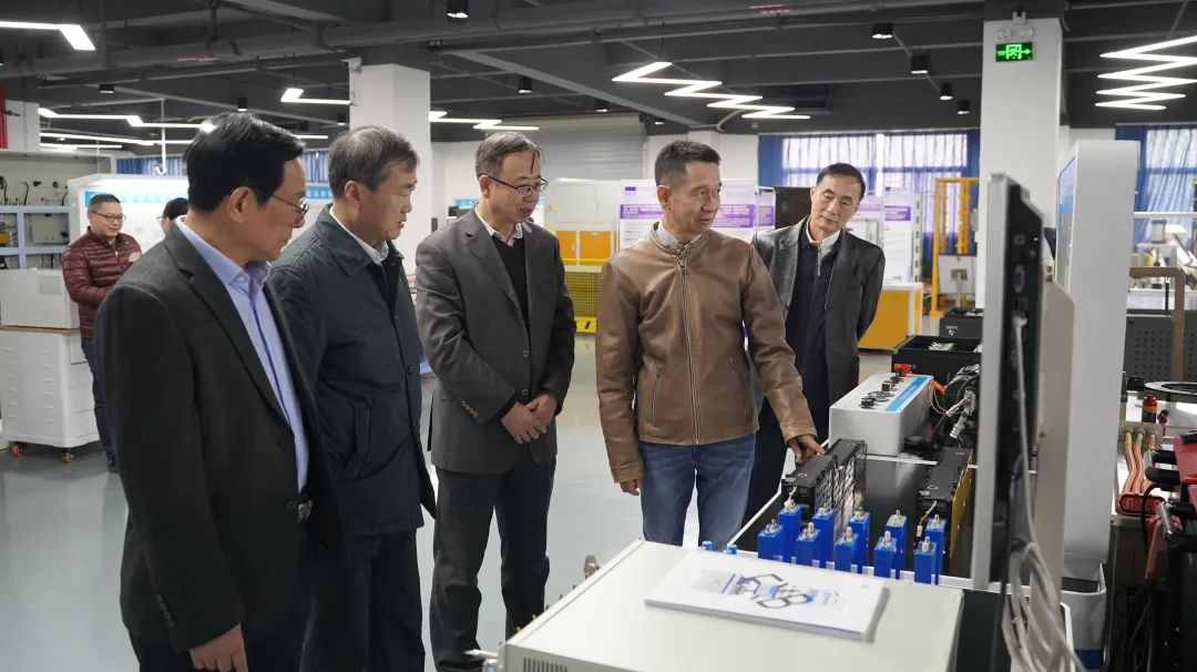 深圳風向標教育資源股份有限公司 深圳風向標教育資源股份有限公司