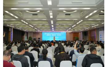 風(fēng)向標(biāo)第二十屆國(guó)內(nèi)外汽車(chē)專(zhuān)業(yè)教學(xué)經(jīng)驗(yàn)交流會(huì)圓滿(mǎn)成功